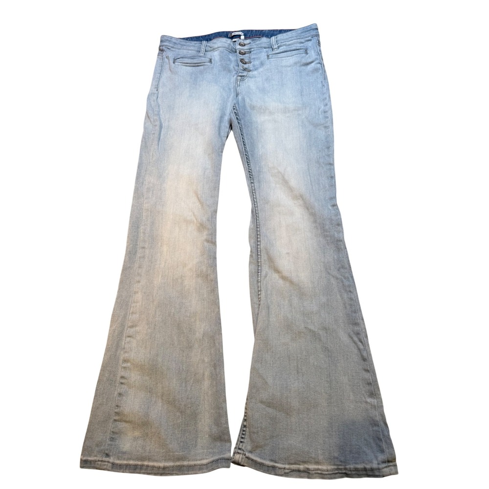 Roxy Women's Light Wash Button Fly Flare Jeans Size 31 low rise y2k‎